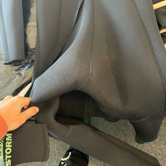 Roxy wetsuit 4/3 syncro - Picture 4 of 7